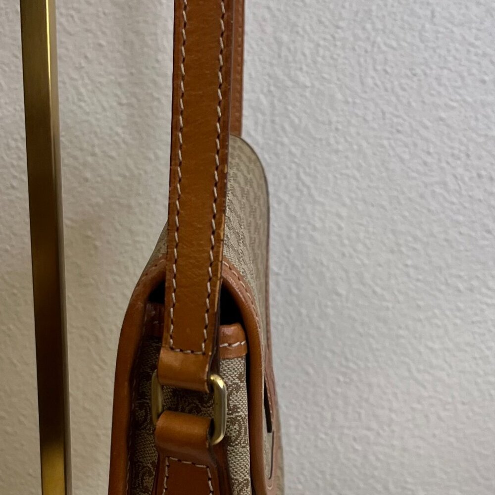 Vintage Celine Beige Macadam Crossbody - Picture 4 of 14